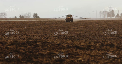 Fall Dry Fertilizer Application 3989