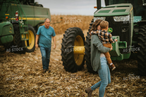 Farm Family in Field 6657