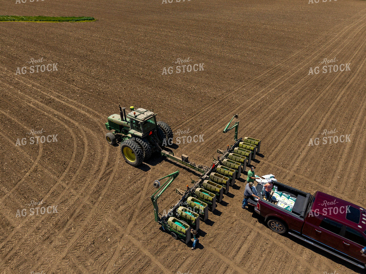 Farm Family Filling Planter 115938