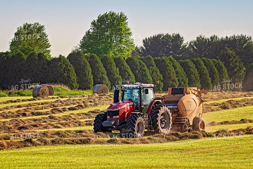 Baling Hay 150015