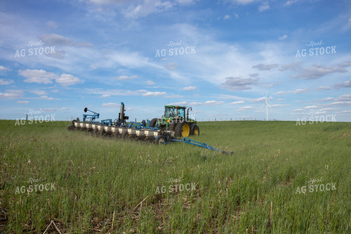 Planting into Cover Crops 67080