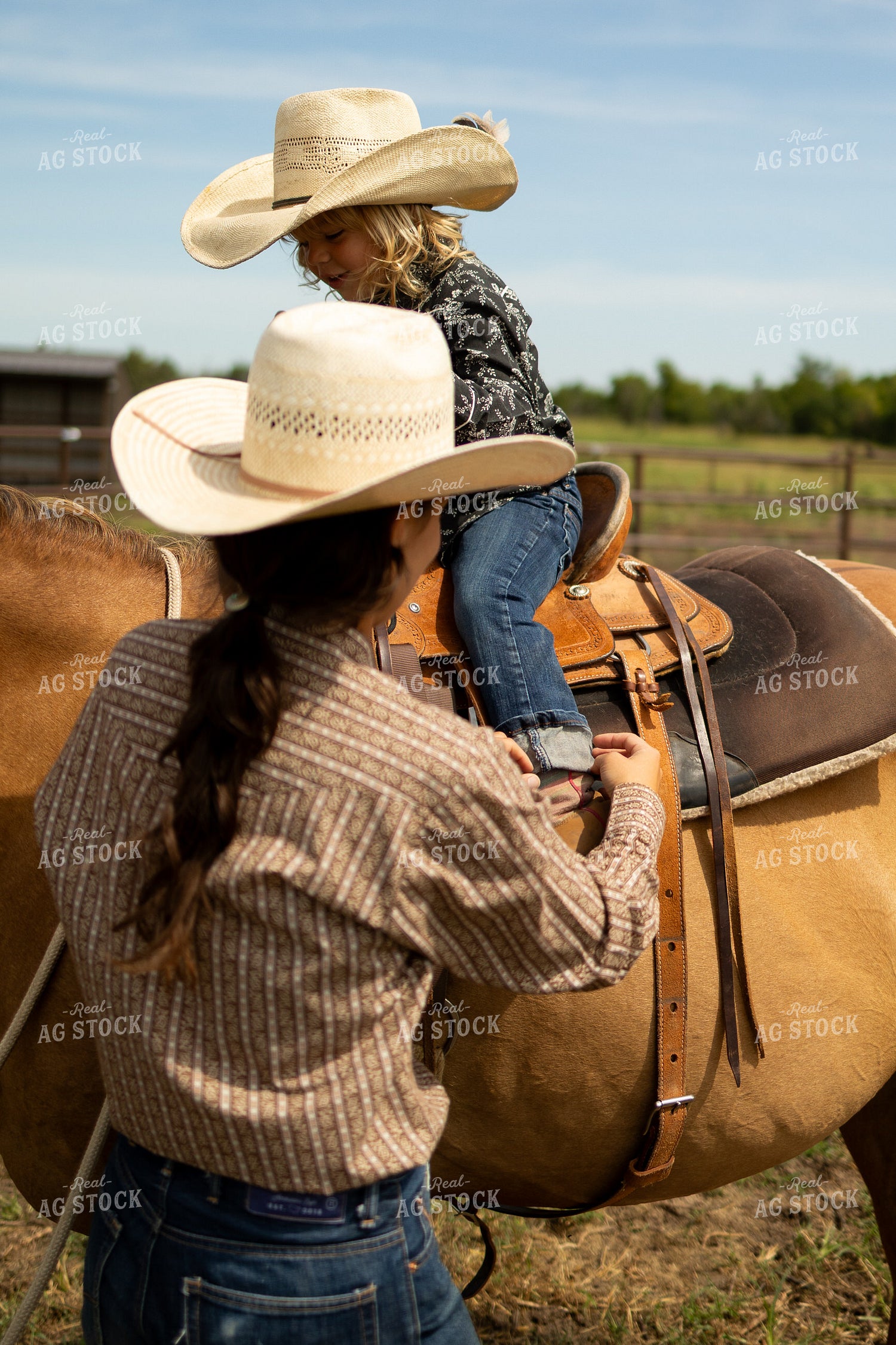 Ranch Kid on Horseback 71062