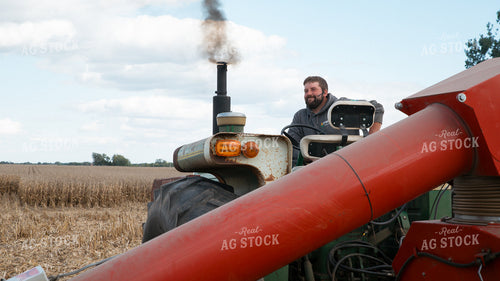 Farmer Loading Bin 26276