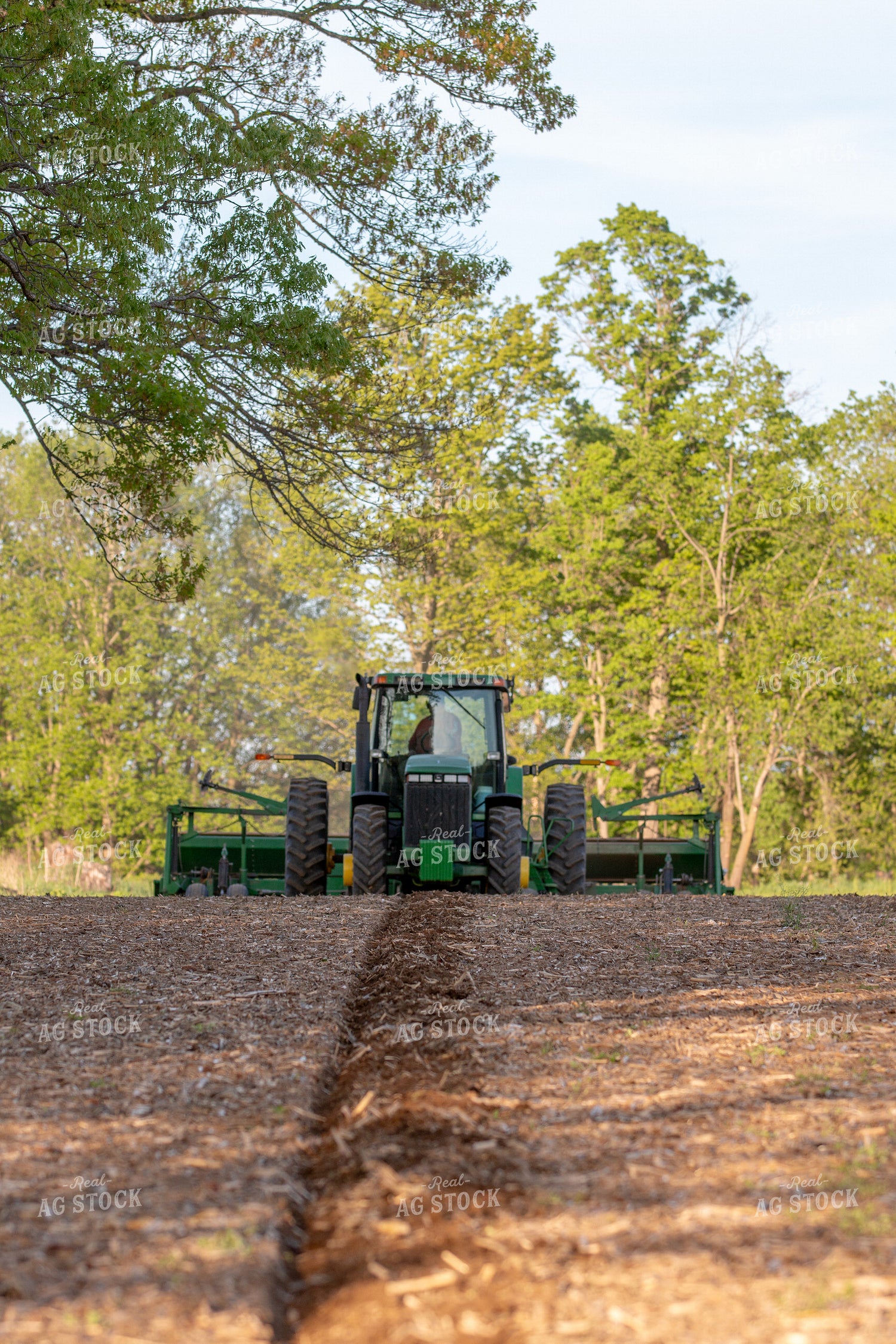Tractor and Drill 157317