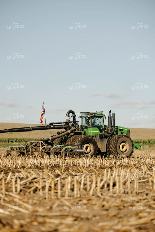 Injecting Manure 152929