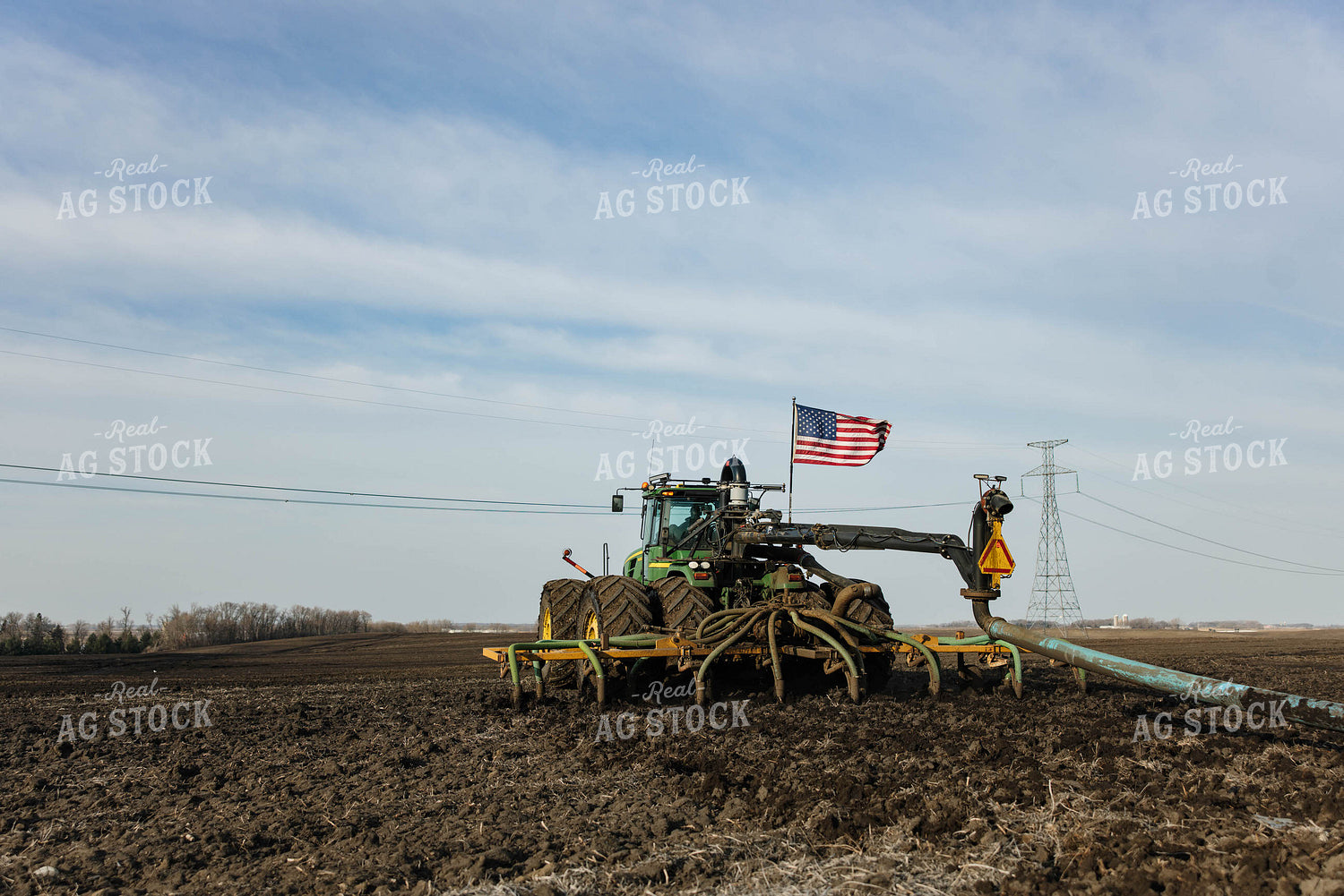 Injecting Manure 152693