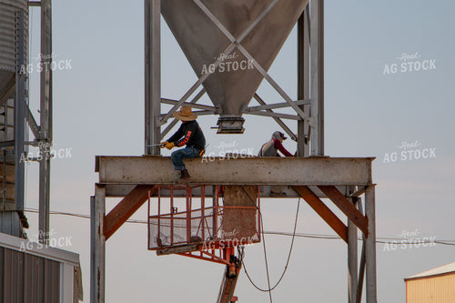 Installing Drive Under Hopper Bin 157088