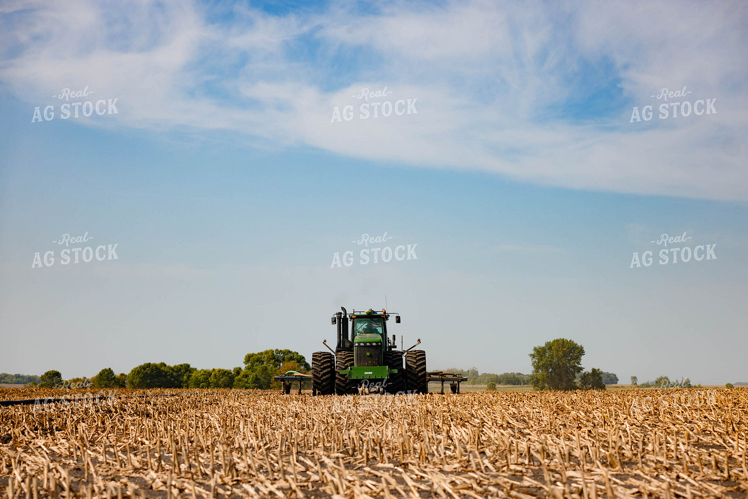 Injecting Manure 152314
