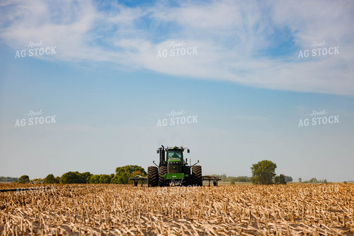 Injecting Manure 152314