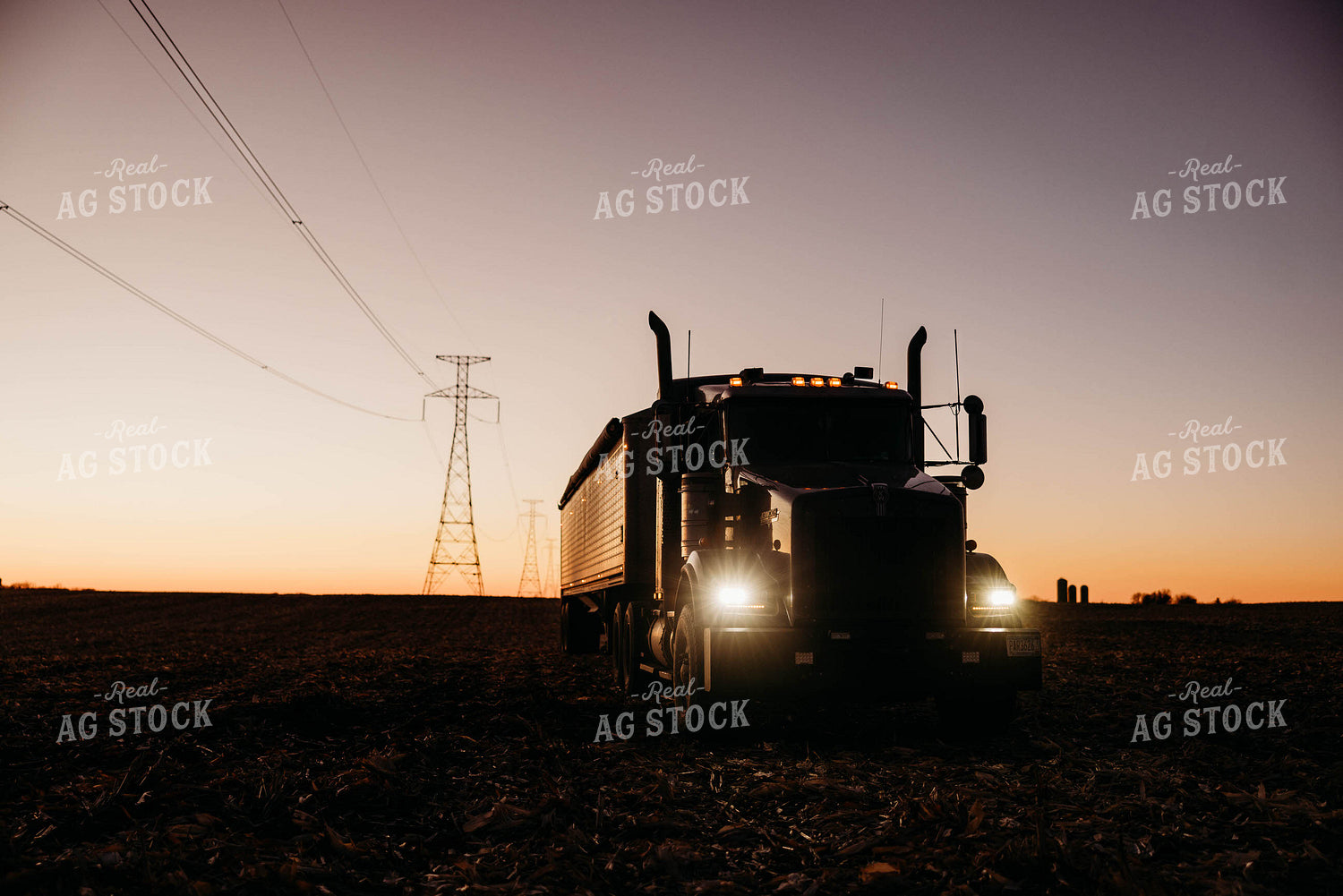 Semi Truck in Field 152108