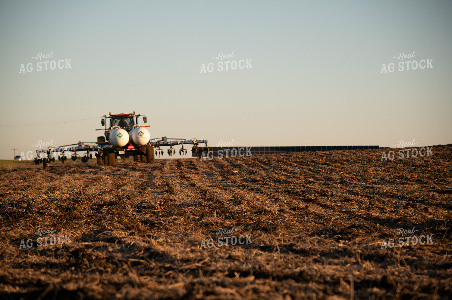 Tractor Applying Anhydrous 25876