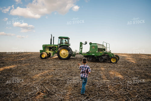 Farm Kid Waving to Tractor 115206