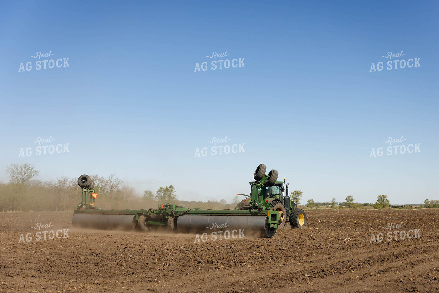 Rolling Ground 152822
