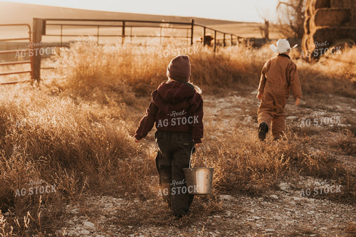 Ranch Kid with Bucket 61223