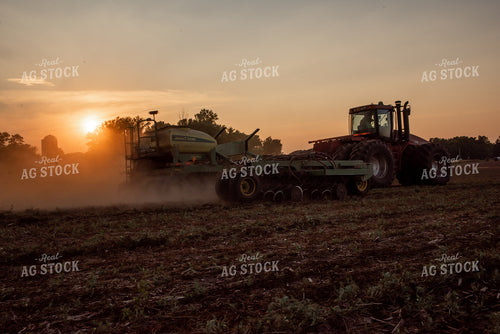 Planting into Cover Crops 76415