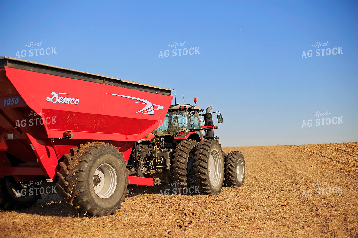 Grain Cart in Field 93071