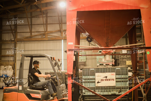 Salesman Moving Seed Boxes 7980