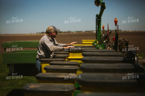 Farmer and Planter 6355