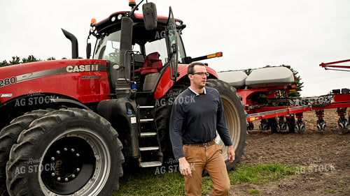 Farmer Climbing out of Planter 25150