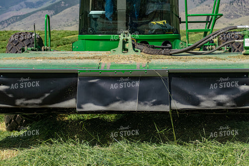 Mowing Hay 51008