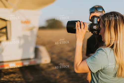 Farm Wife Takes Pictures of Seed Tender 7712