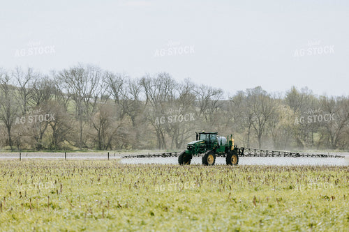 Sprayer in Field  77006