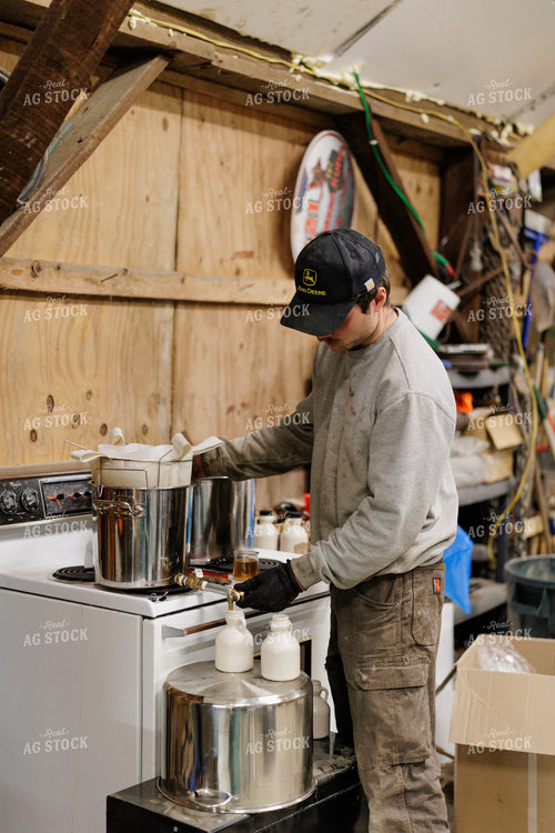 Farmer Bottling Maple Syrup 52966