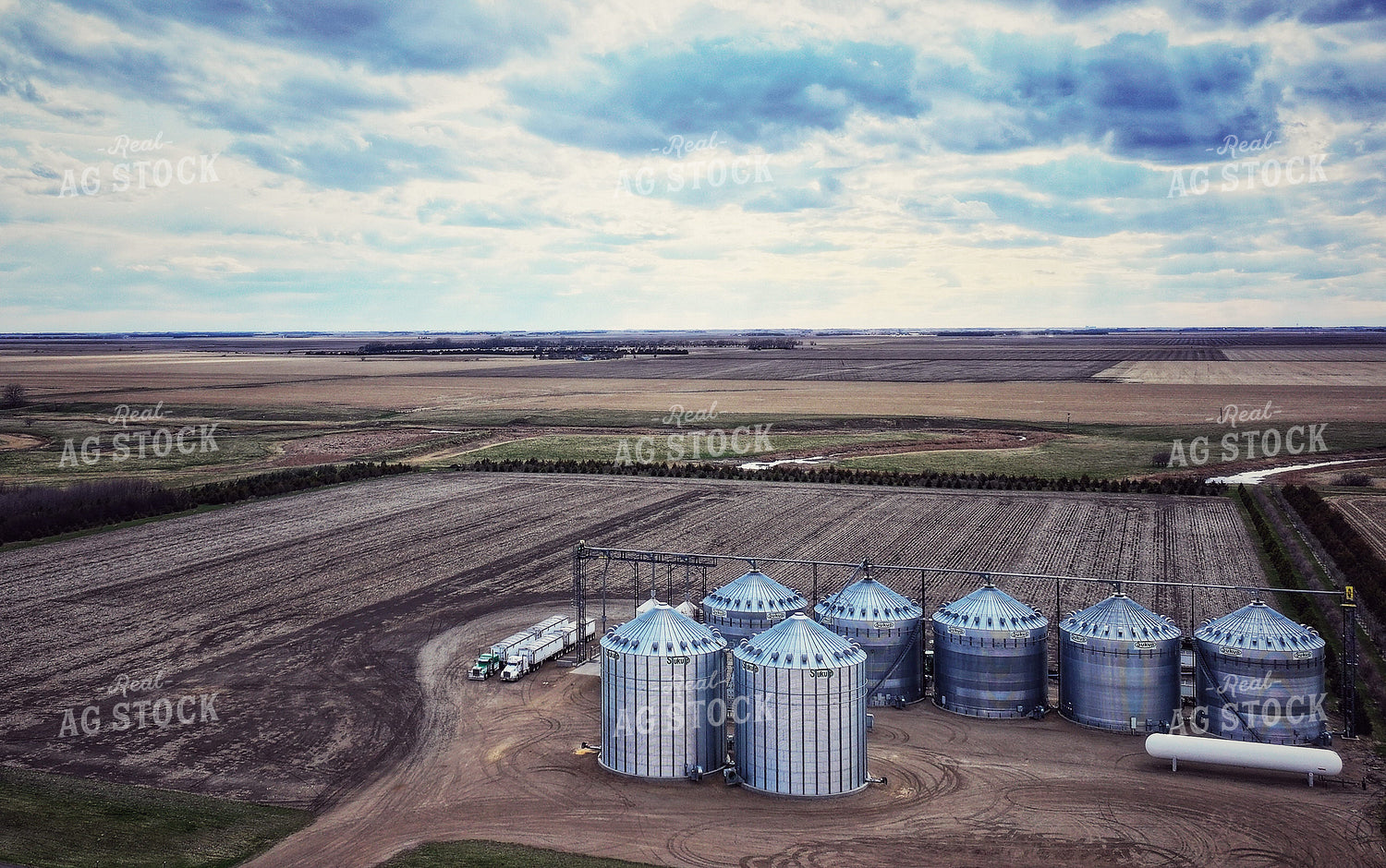 Aerial of Grain Storage 141266
