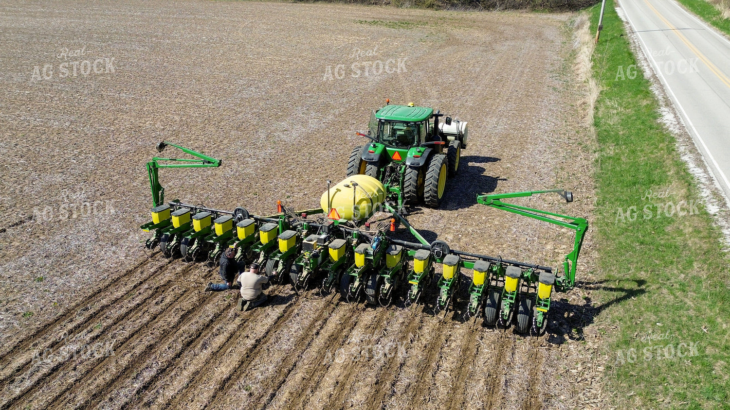 Aerial of Planter Repairs 157210