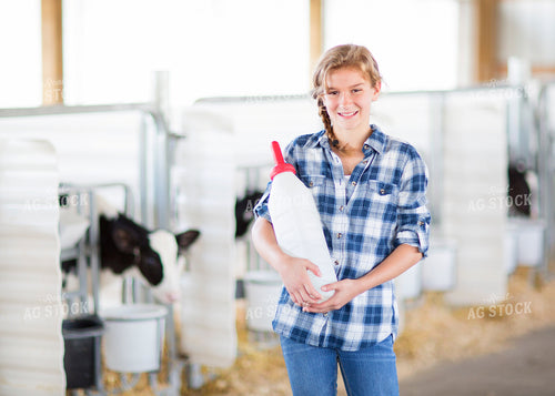 Farm Kid with Calf Nursing Bottle 55306