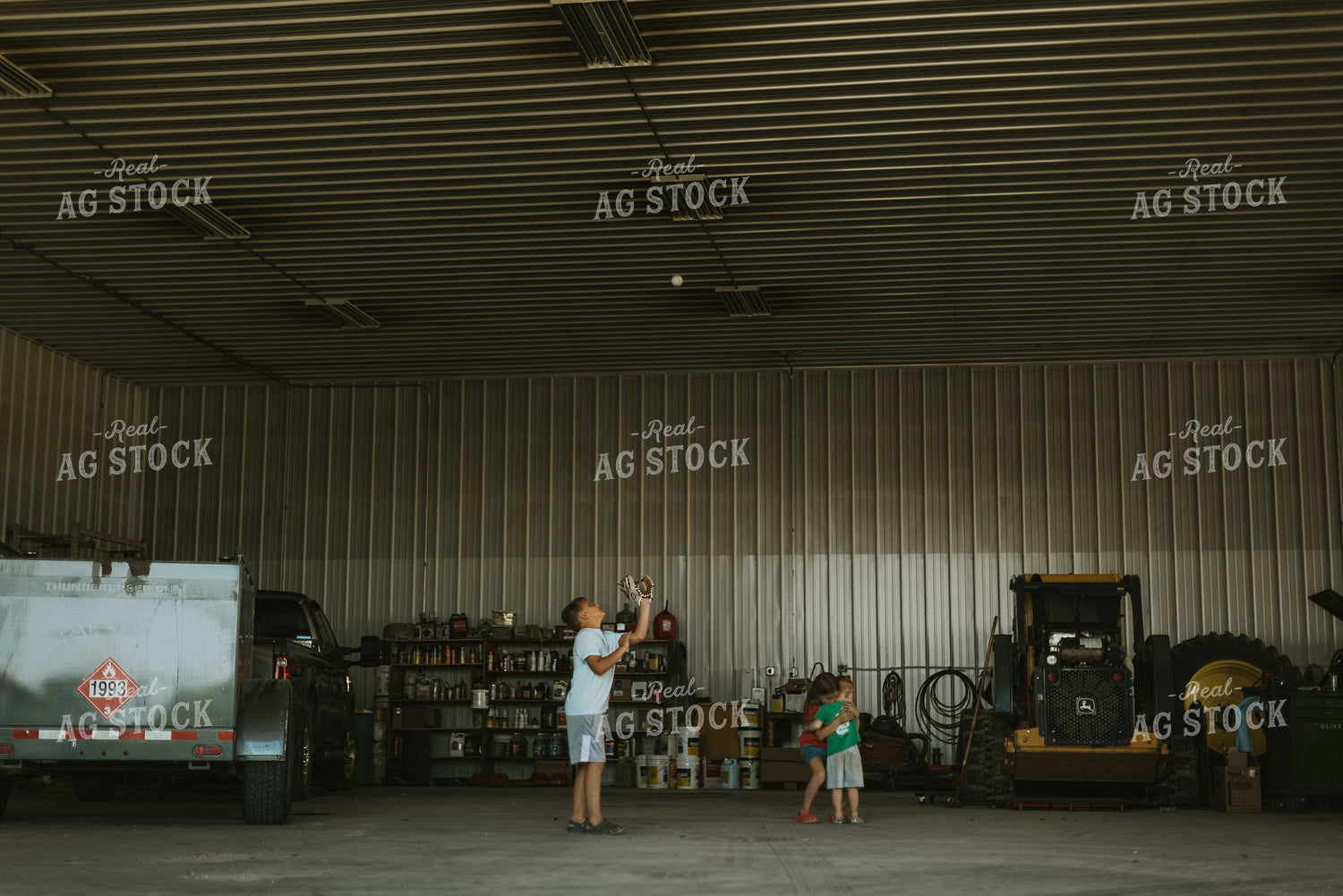 Farm Family in Shop 8715