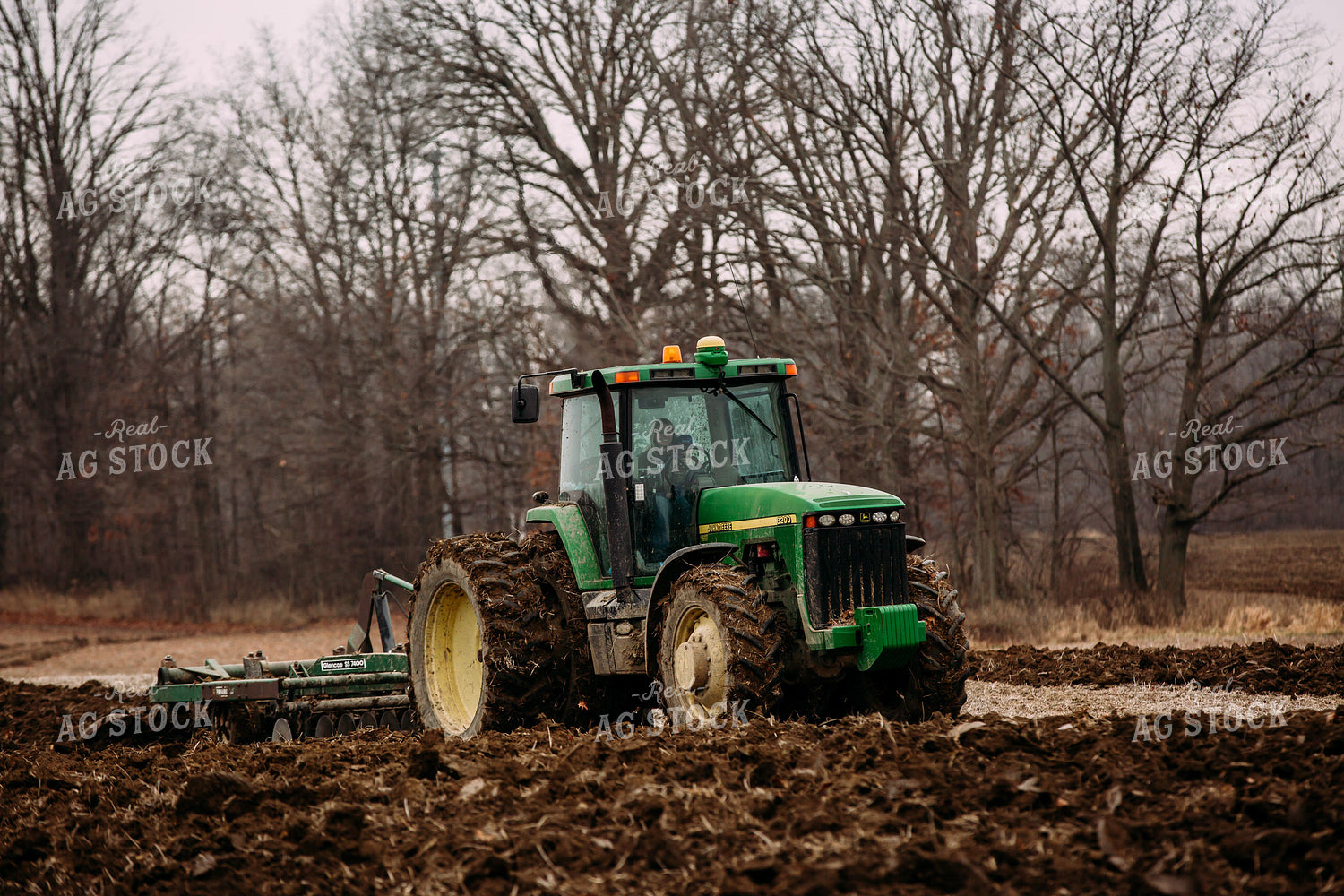Chisel Plowing 169065