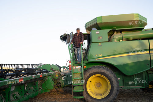 Farmer on Combine 170007