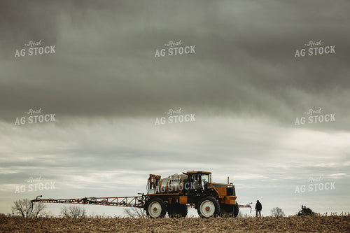 Farmer and Sprayer 3646