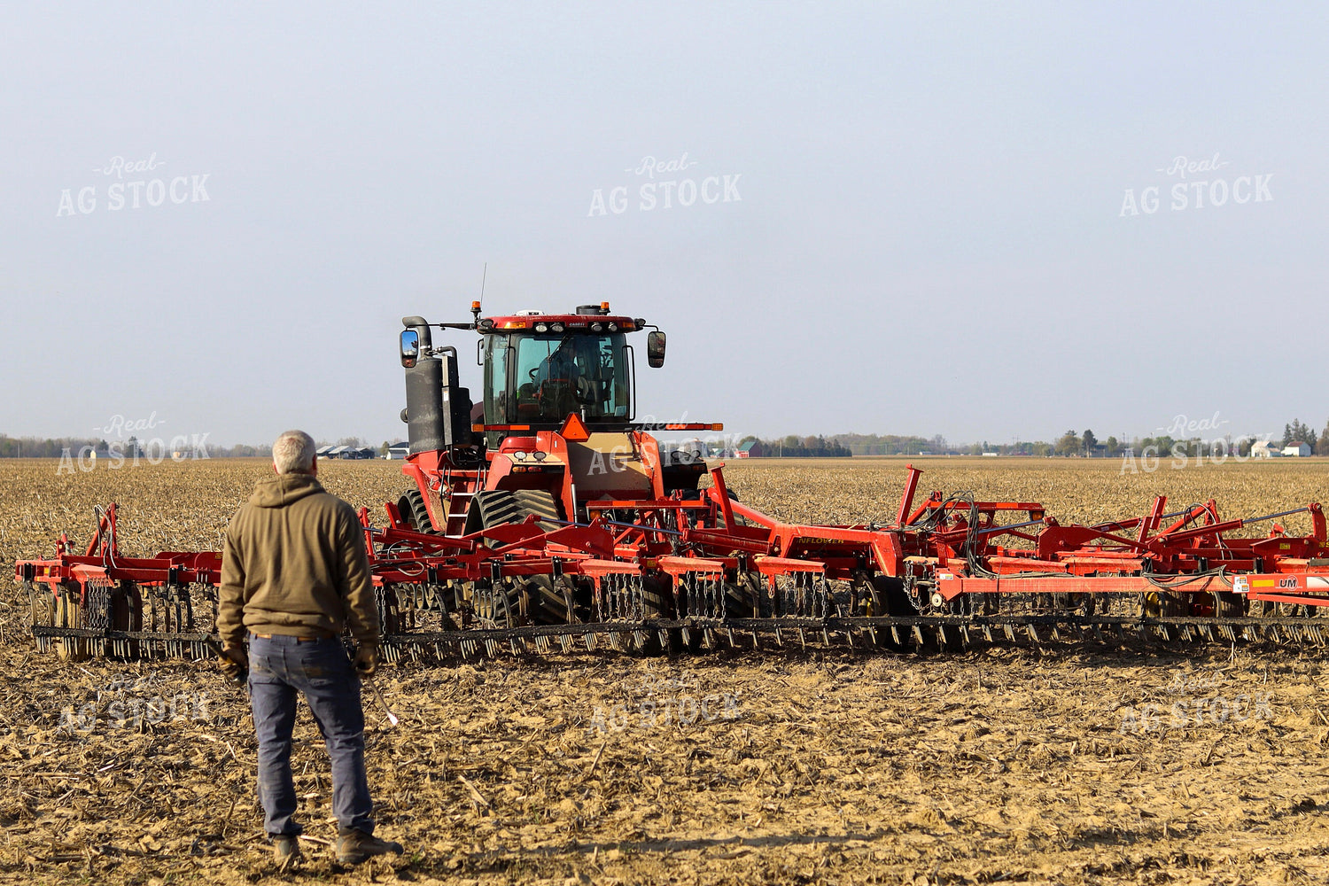 Field Cultivator in Field 109062