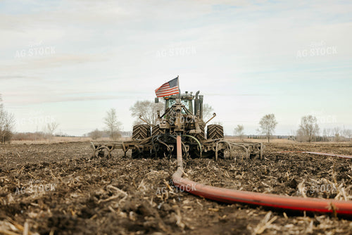 Injecting Manure 152935