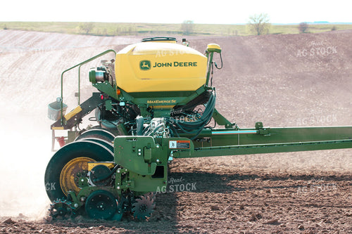 Planting 82139