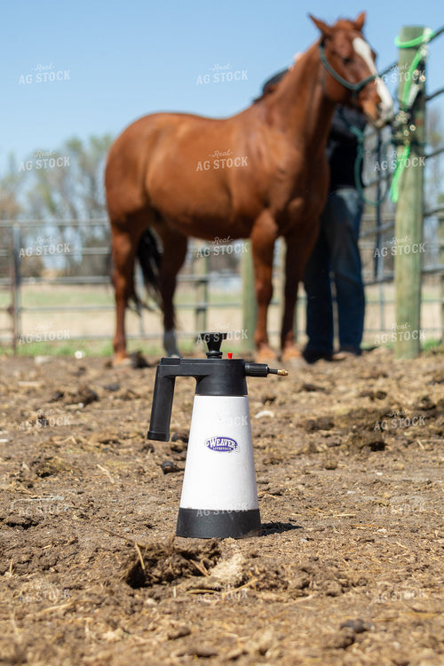 Spray Bottle for Horse Grooming 155598