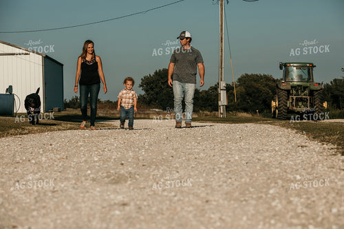 Farm Family with Farm Dog 3154