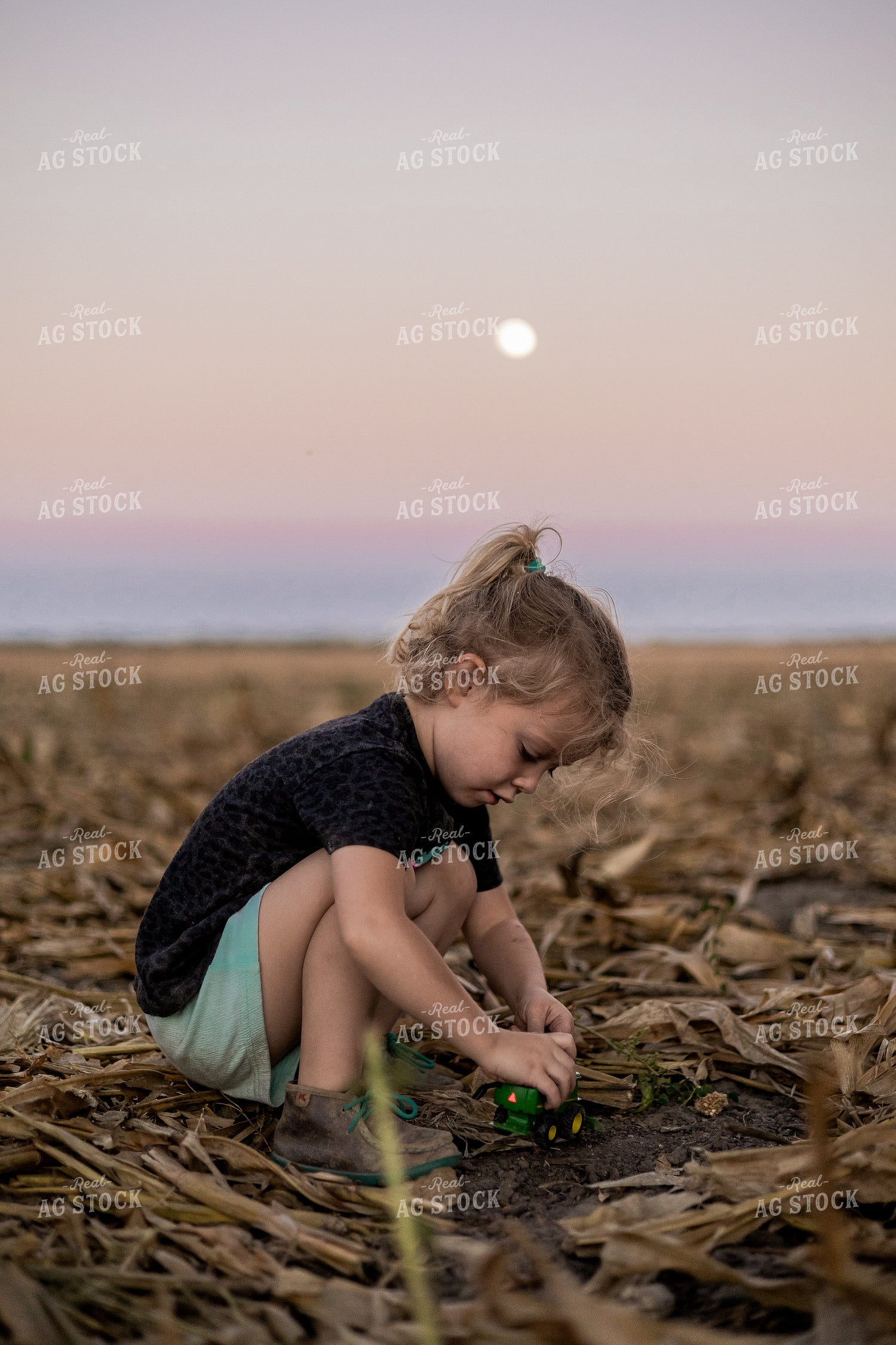 Farm Kid Playing in Field 93348