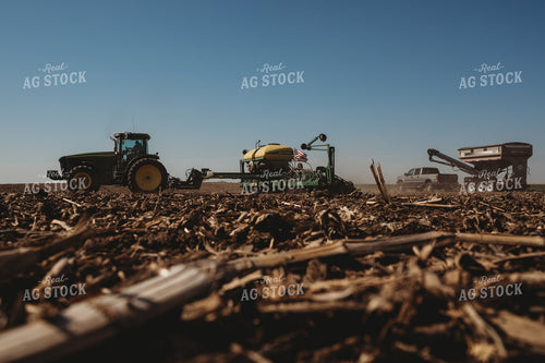 Planting with Seed Tender in Background 3996