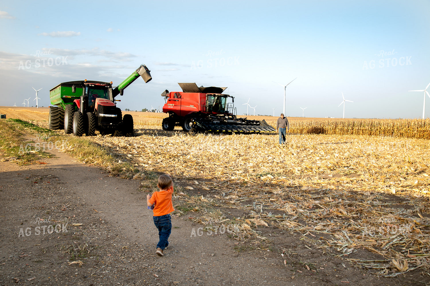 Grandson Running to Grandfather Farmer 25815