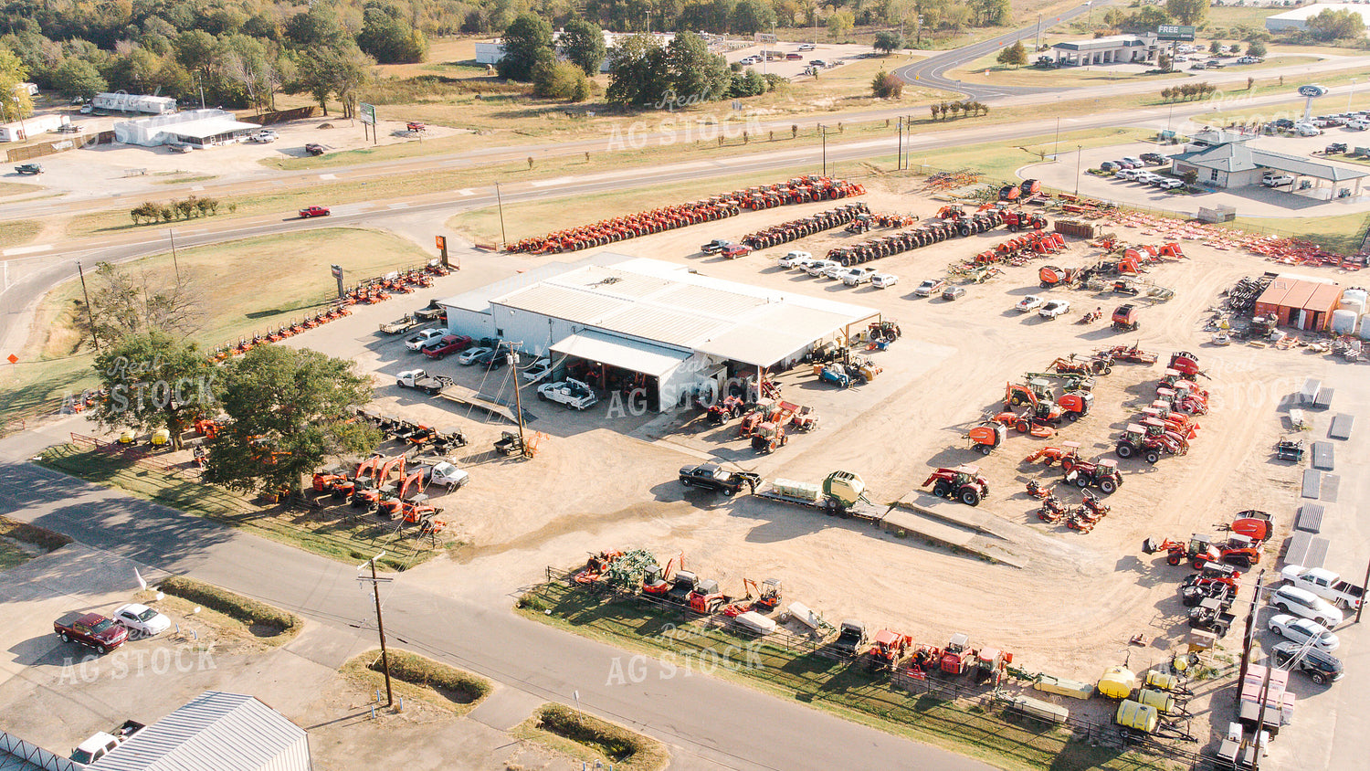 Aerial of Equipment Dealer 301008