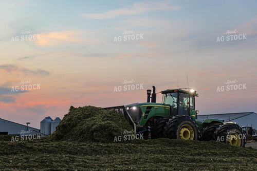 Storing Corn Silage 152526