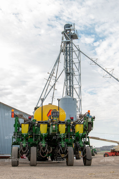 Planter on Farm 157053