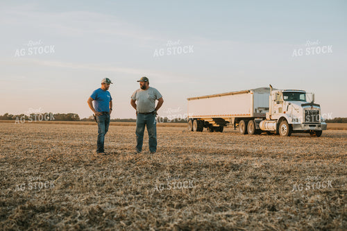 Male Farmers Talking in Soybean Field 6990
