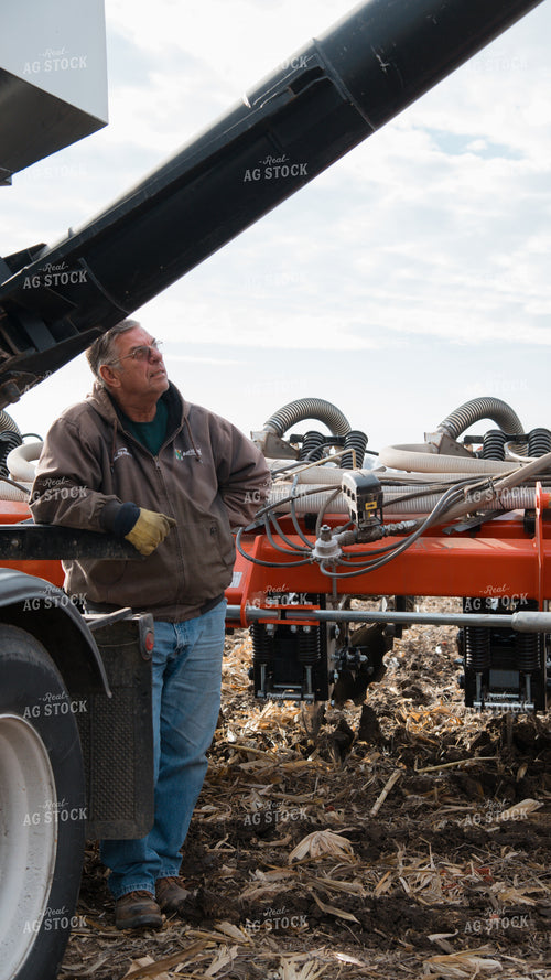 Loading Dry Fertilizer 26159