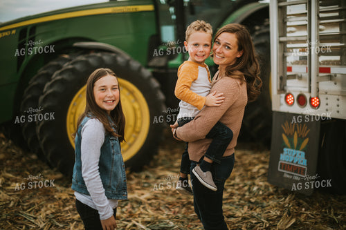 Farm Family in Field 6602